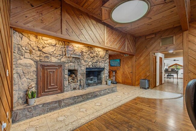 Building Photo - 4811 Soundside Dr