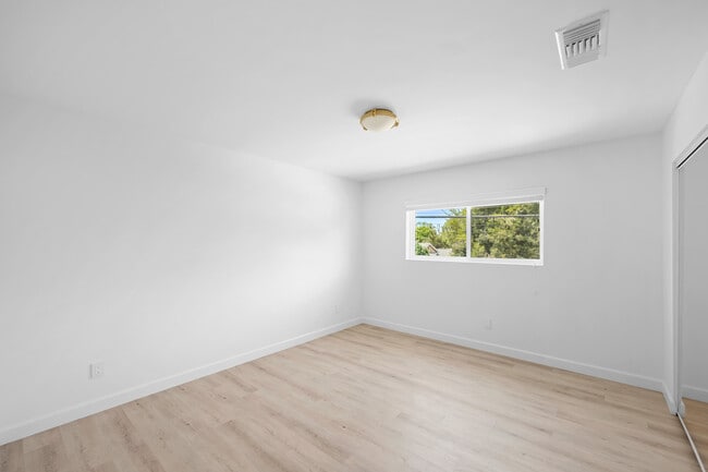 Building Photo - 11227 Haskell Ave