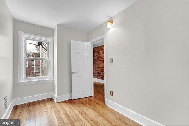 Building Photo - 1613 Laurel St