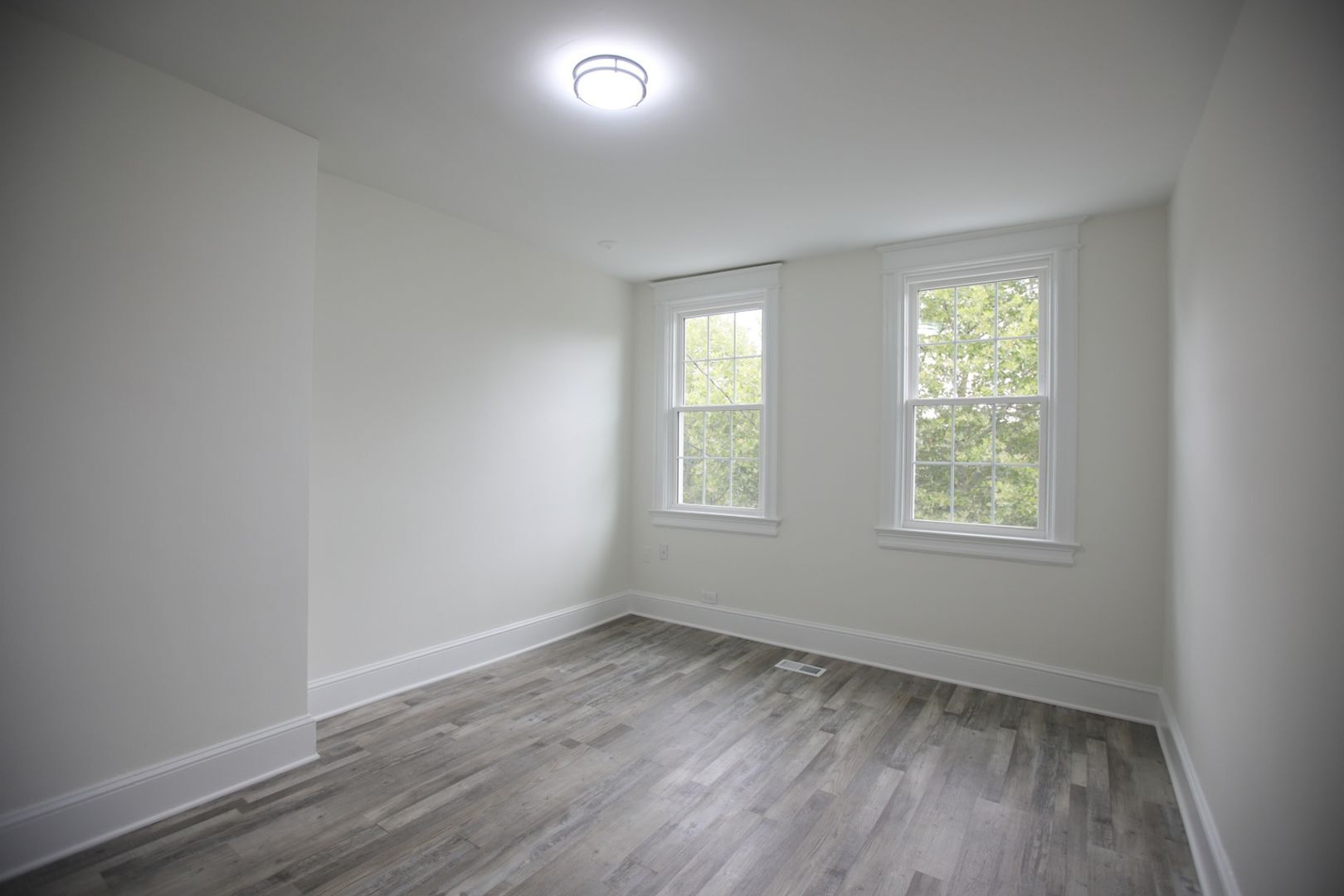 Building Photo - 5313 13th St NW