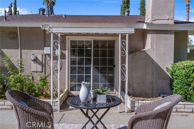 Building Photo - 5165 Pearblossom Dr