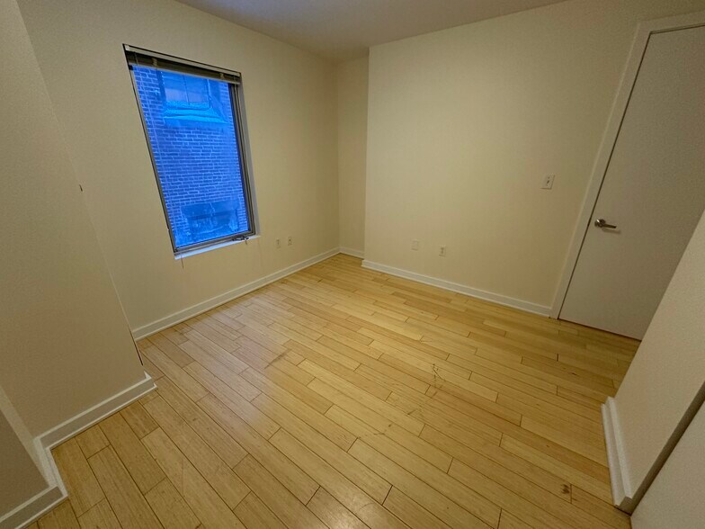 Building Photo - 7 Boylston Sq