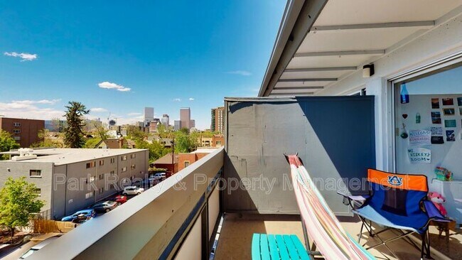 Building Photo - 555 E 10th Ave