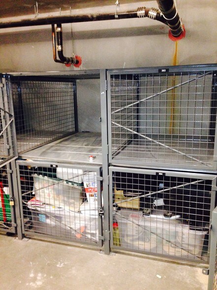 Storage Lockers - 425 1st
