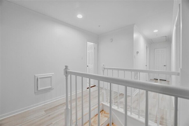 Building Photo - 32 Tanager Trail