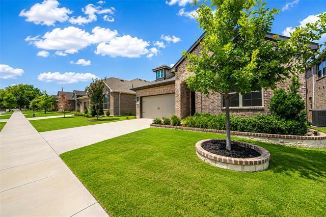 Building Photo - 8637 Spindletop Dr