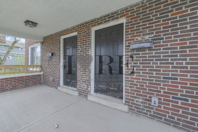 Building Photo - 1153 E 20th Ave