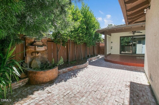 Building Photo - 1129 Glenbridge Cir