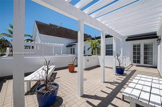 Building Photo - 7765 SW 54th Ct