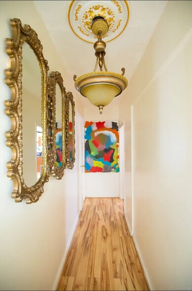 Building Photo - 17 Hurlburt St