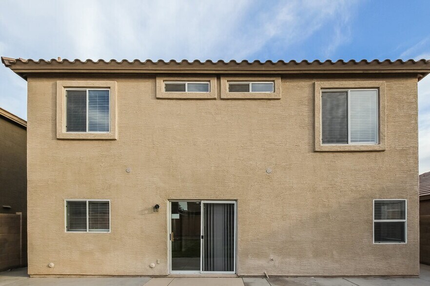 Building Photo - 11578 W Mountain View Rd