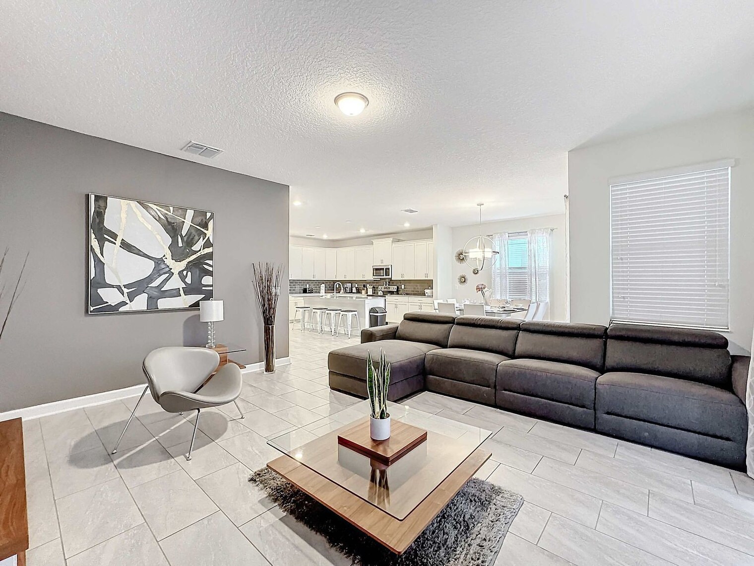 Building Photo - 1589 Flange Dr