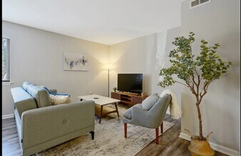 Building Photo - Crabtree Creek Place