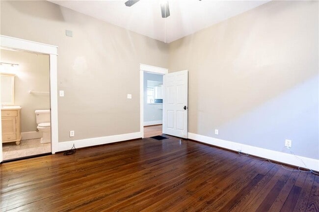 Building Photo - 311 Josephine St NE