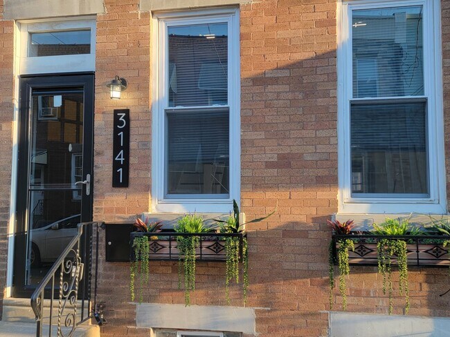 Primary Photo - 3 Bed, 1.5 Bath House for Rent in Port Ric...