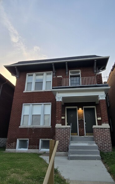Building Photo - 5617 S Kingshighway Blvd