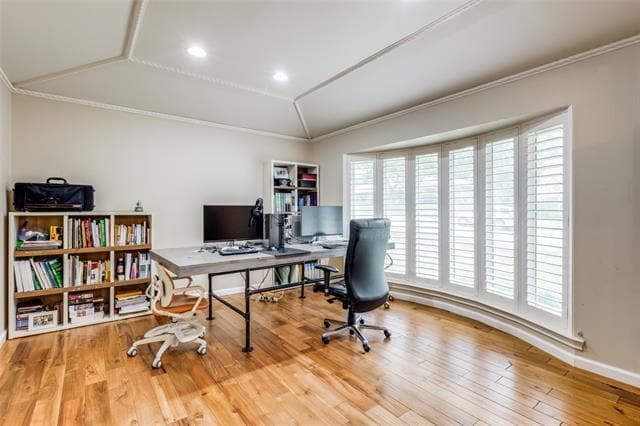 Building Photo - 6809 Vineridge Dr