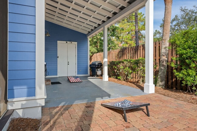 Building Photo - 2469 Bungalo Ln