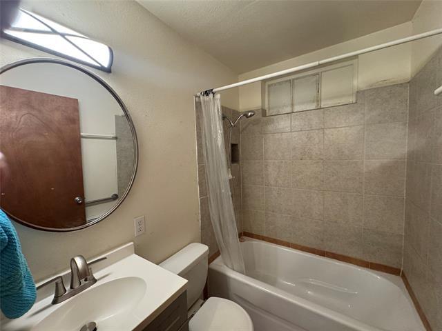 Building Photo - 1481 Burger St