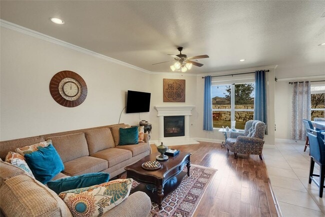 Building Photo - 441 Mistflower Springs Dr