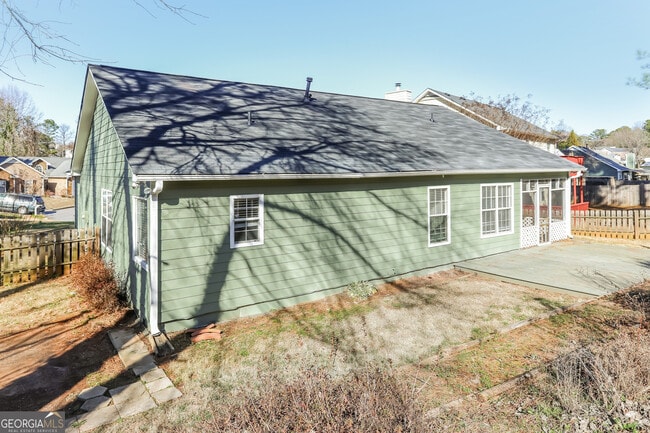 Building Photo - 852 New England Ct