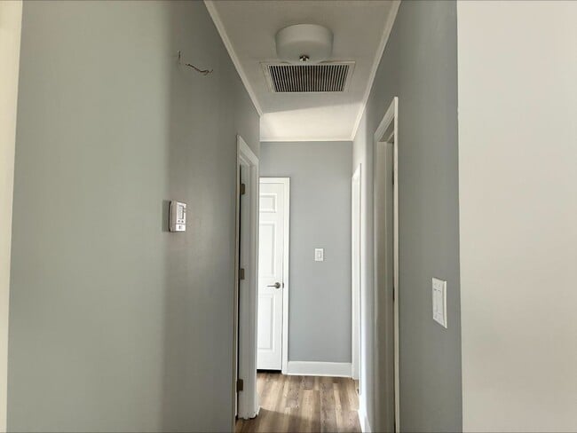 Building Photo - 1852 Hopkins Dr