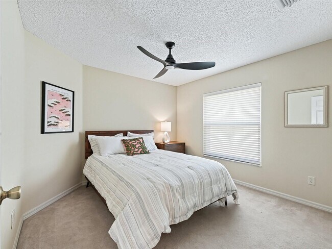 Building Photo - 3008 Rugby Way