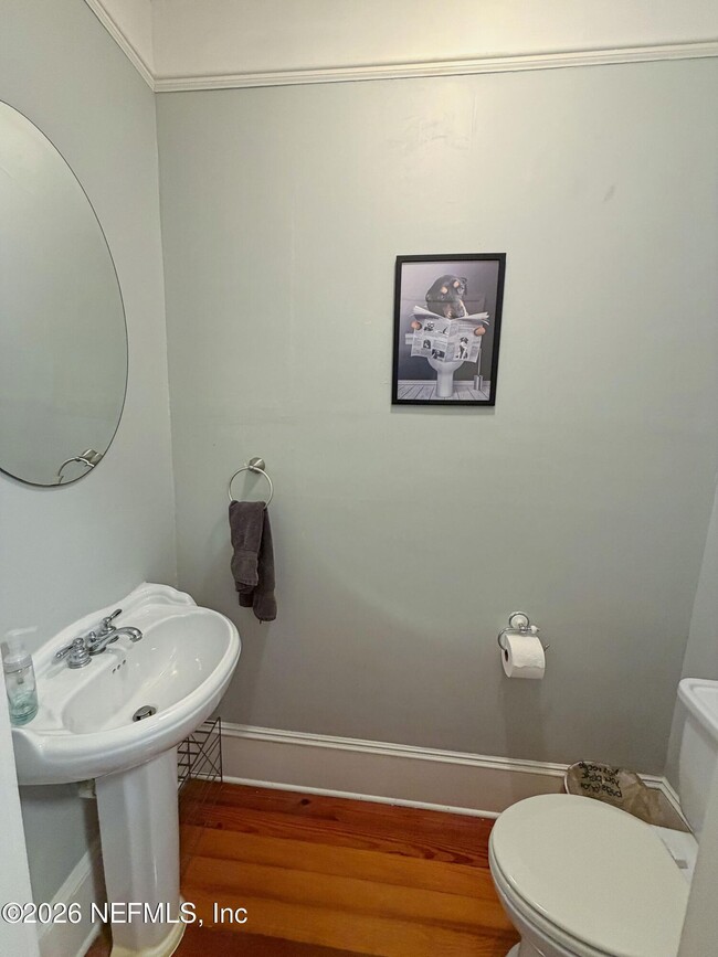 Building Photo - 3323 Park St