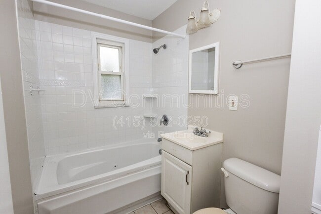 Building Photo - 19001 Nitra Ave