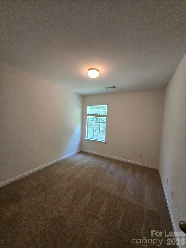 Building Photo - 9138 Bradstreet Commons Way