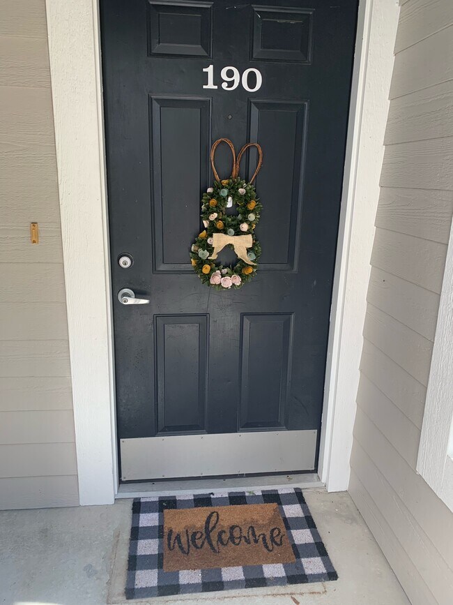 front door - 10000 SW 52nd Ave