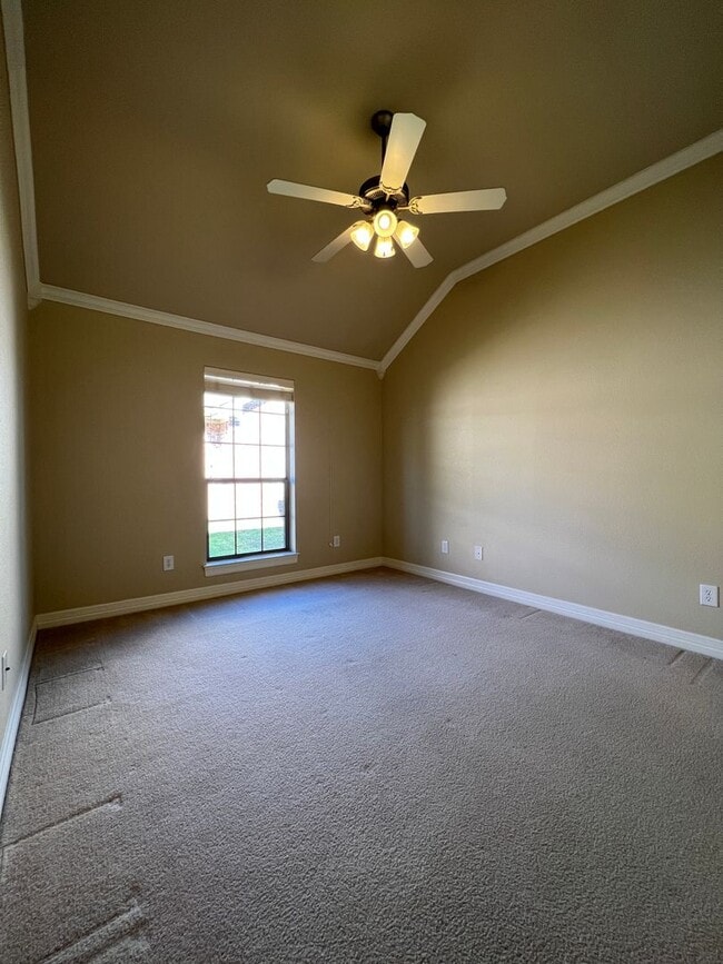 Building Photo - 3016 Pueblo Dr
