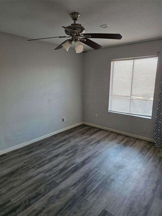 Building Photo - 12507 Ashford Meadow Dr