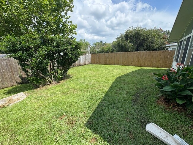 Building Photo - Adorable Home in Middleburg!