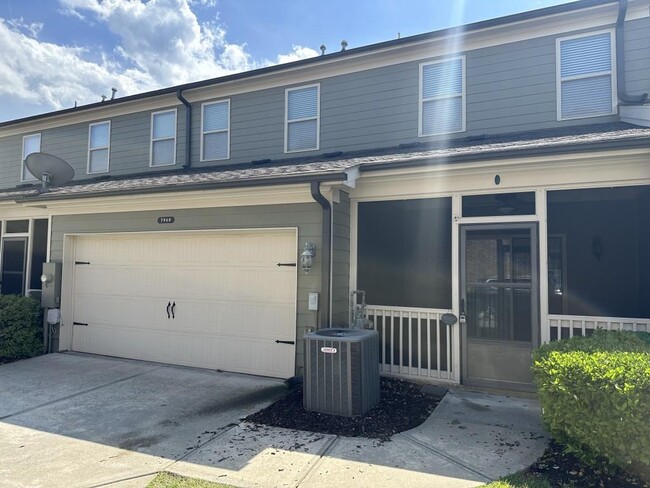 Building Photo - 7940 Pierpoint Ln