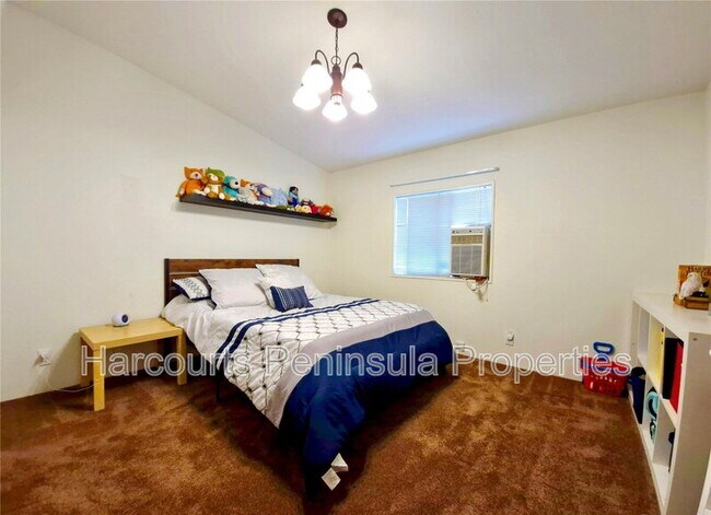 Building Photo - 9110 144th St Ct NW