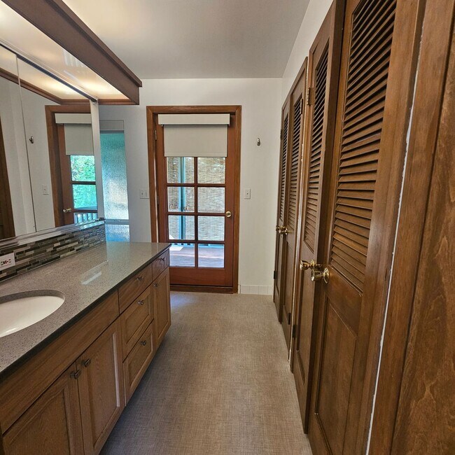 Building Photo - Private Bainbridge Island Retreat with Acreage & Modern Comforts