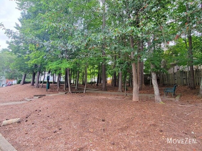 Building Photo - 614 Canyon Lake Cir