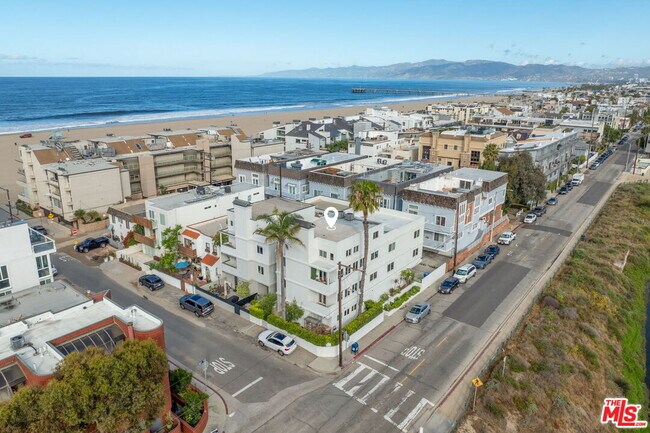 Building Photo - 29 Lighthouse St