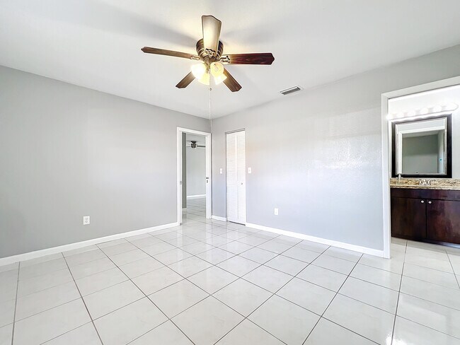 Building Photo - 5775 Fernley Dr W
