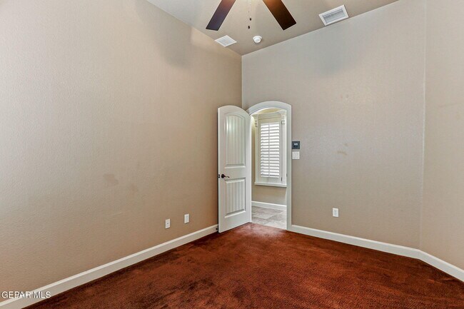 Building Photo - 3136 Destiny Point Dr