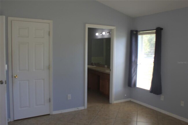 Building Photo - 3020 Eagle Crossing Dr