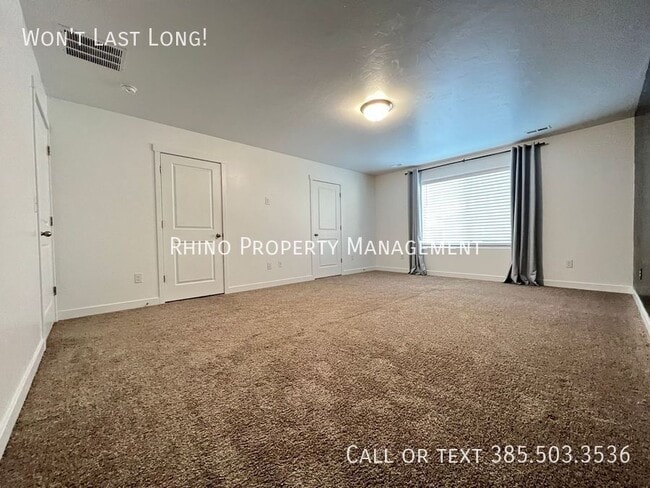 Building Photo - 5127 W Duet Dr
