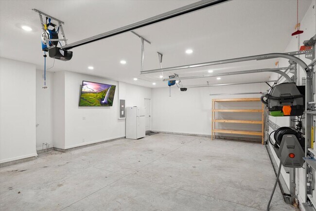 Building Photo - 50 Macon Ct