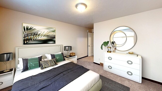 Building Photo - 3 BD, 2 BA IN TEA! LOCATION! LOCATION! LOCATION! AMENITY FILLED, PET FRIENDLY TOWN HOME!