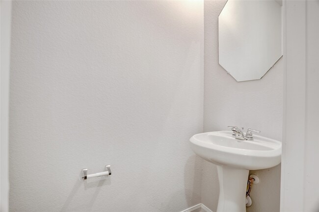 Building Photo - 23526 Goodfellow Dr