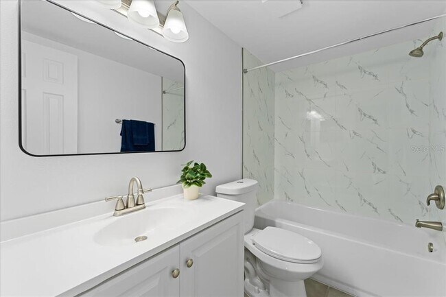Building Photo - 11525 8th Way N