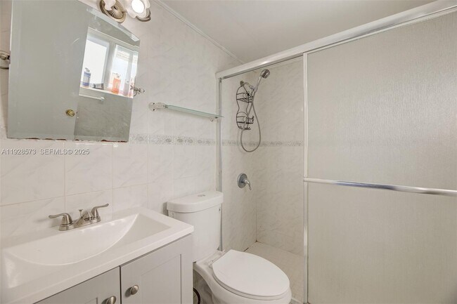 Building Photo - 3510 SW 39th St