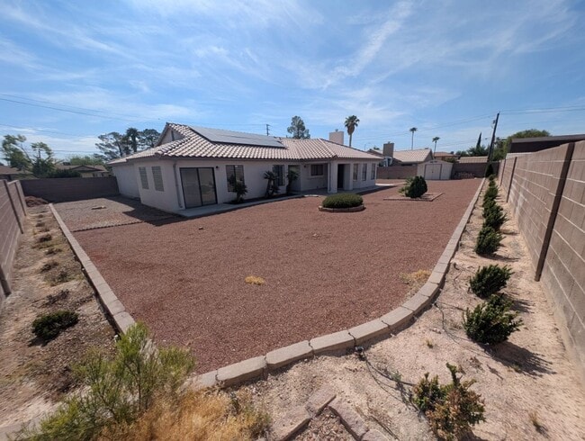 Building Photo - 3609 N Maverick St
