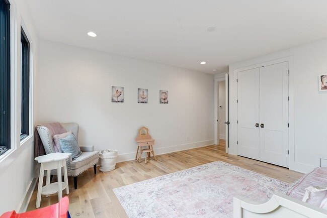 Building Photo - 3733 Estes Rd